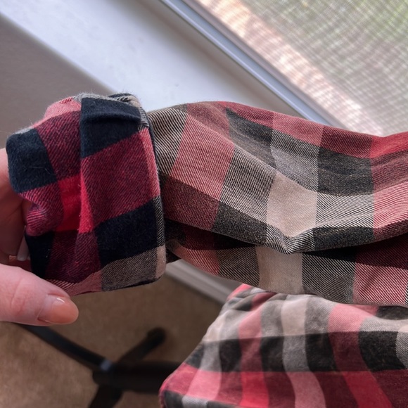 Eddie Bauer Women’s Distressed Long Sleeve Button Down - Picture 3 of 6